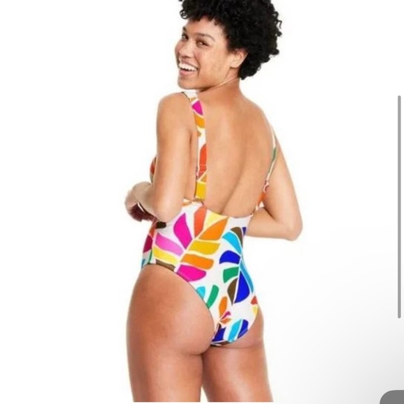 Tabitha Brown x Target Swimsuit - Picture 4 of 5